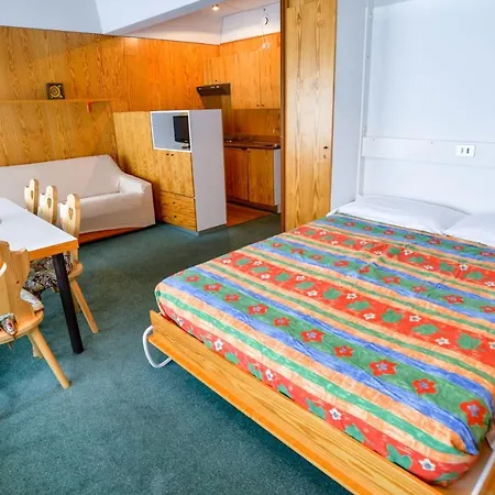 Res.albare/solaria Apt.solandra Apartment Mezzana (Trentino Alto Adige)